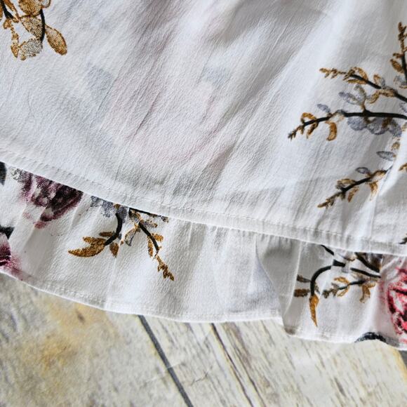 PatPat White Ruffle Floral Romper sz Small New - Picture 3 of 5